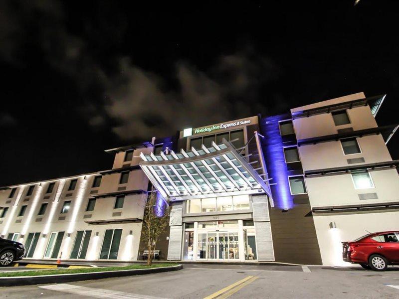 Holiday Inn Express&Suites Miami Airport East Exterior foto